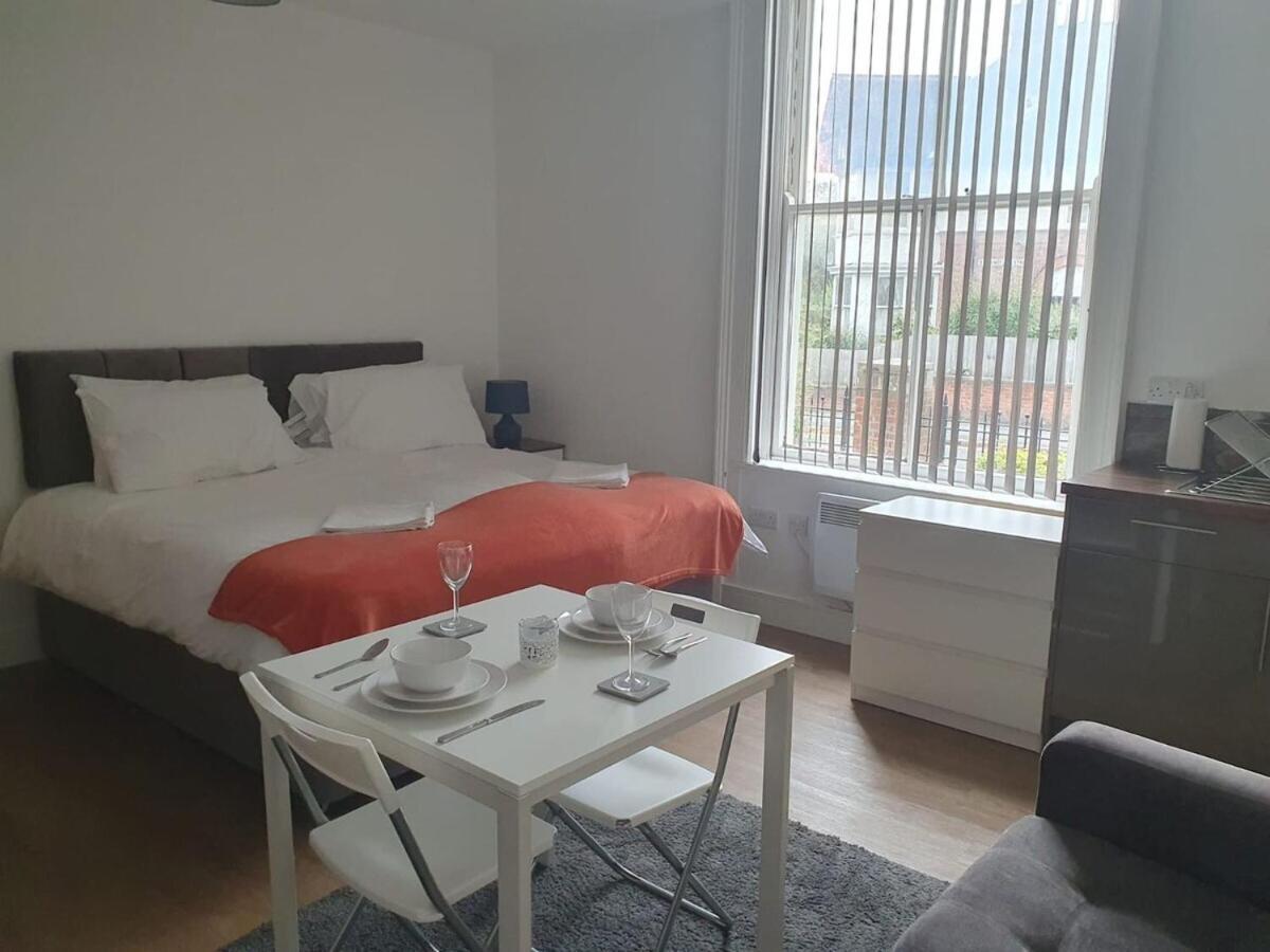 Sav Apartments Regent Leicester Pokoj fotografie